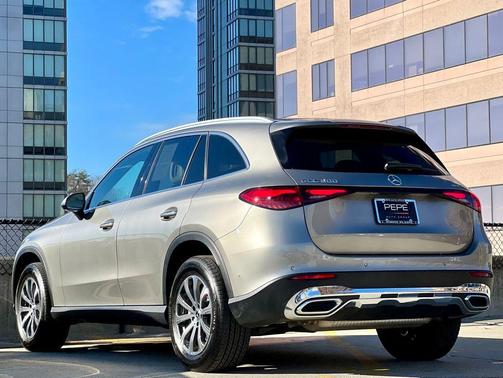 2024 Mercedes-Benz GLC 300 4MATIC