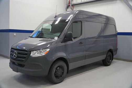 2025 Mercedes-Benz Sprinter 2500 Standard Roof