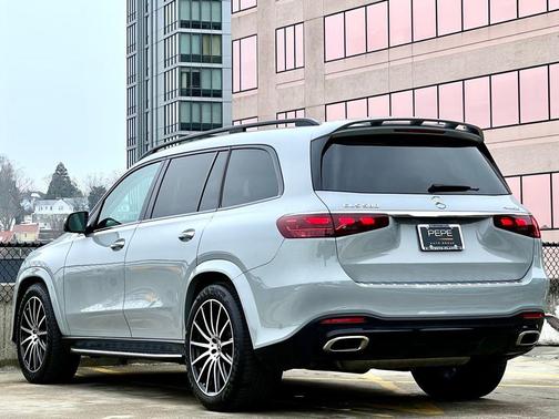 2024 Mercedes-Benz GLS 580 4MATIC