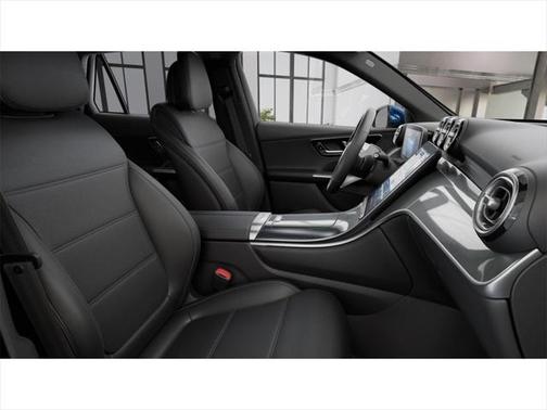 2025 Mercedes-Benz GLC 350e Base