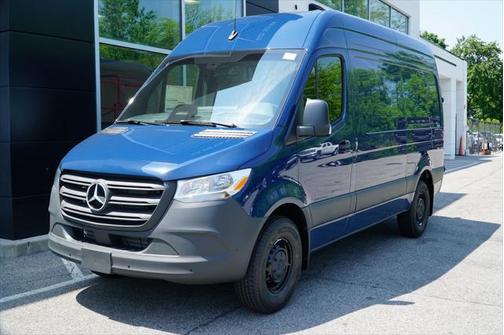2025 Mercedes-Benz Sprinter 2500 Standard Roof