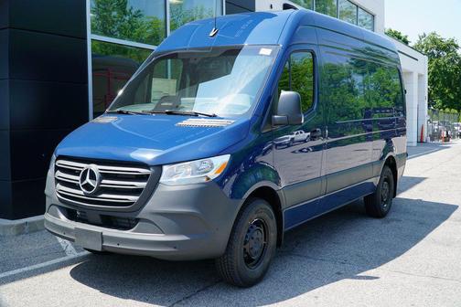 2025 Mercedes-Benz Sprinter 2500 Standard Roof