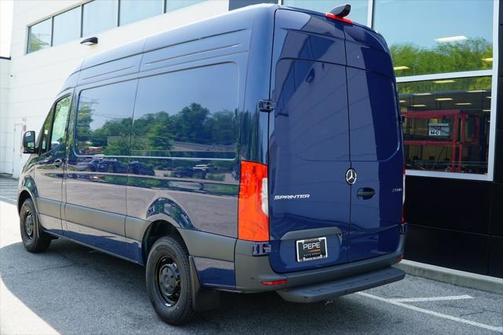 2025 Mercedes-Benz Sprinter 2500 Standard Roof