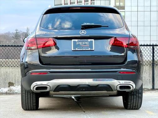 2022 Mercedes-Benz GLC 300 4MATIC