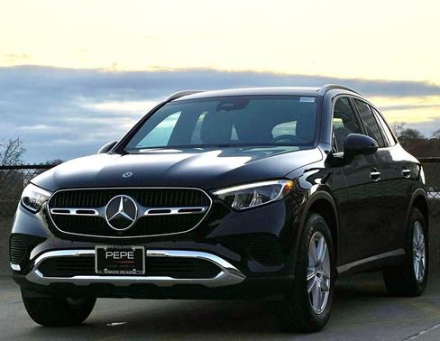 2025 Mercedes-Benz GLC 300 4MATIC