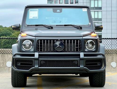 MANUFAKTUR Night Black Magno 2024 Mercedes-Benz AMG G 63 4MATIC