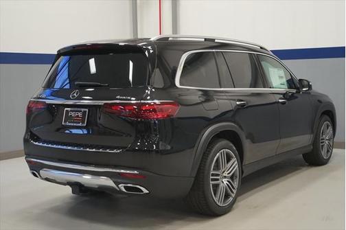 2025 Mercedes-Benz GLS 450 4MATIC