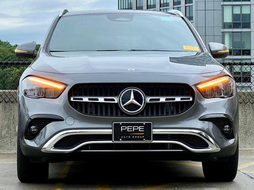 Mountain Grey Metallic 2026 Mercedes-Benz GLA 250 4MATIC