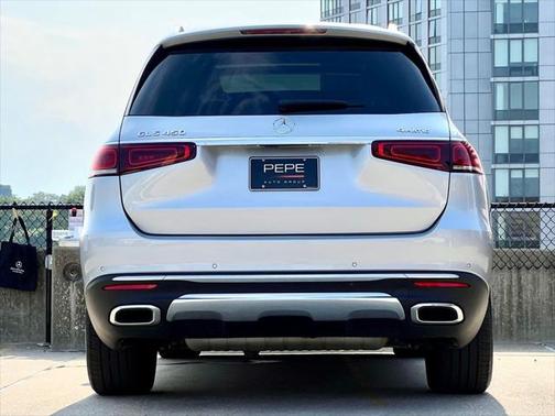 2023 Mercedes-Benz GLS 450 4MATIC