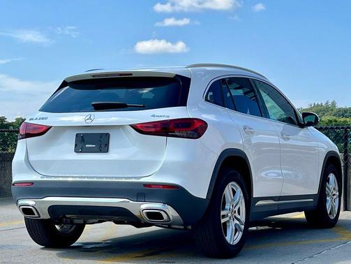 2022 Mercedes-Benz GLA 250 4MATIC