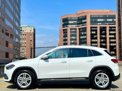 2022 Mercedes-Benz GLA 250 4MATIC