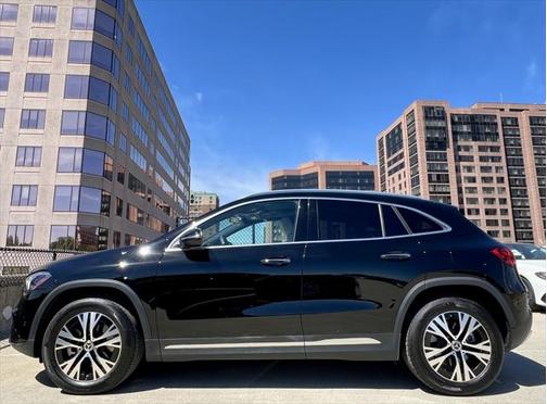2025 Mercedes-Benz GLA 250 4MATIC