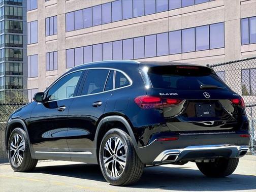 2025 Mercedes-Benz GLA 250 4MATIC