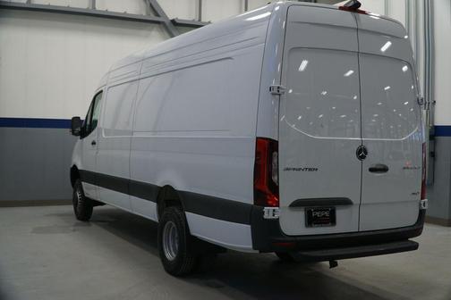 2025 Mercedes-Benz Sprinter 3500XD High Roof