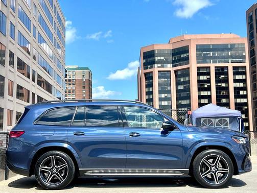 2024 Mercedes-Benz GLS 450 4MATIC