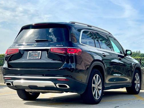 2022 Mercedes-Benz GLS 450 4MATIC