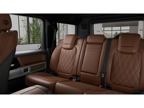 MANUFAKTUR Olive Metallic 2026 Mercedes-Benz G-Class G 550