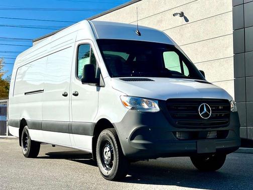 2025 Mercedes-Benz Sprinter 3500 High Roof