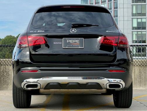 2022 Mercedes-Benz GLC 300 4MATIC