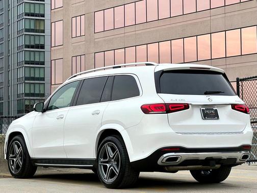 2023 Mercedes-Benz GLS 450 4MATIC