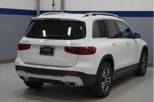 2025 Mercedes-Benz GLB 250 4MATIC
