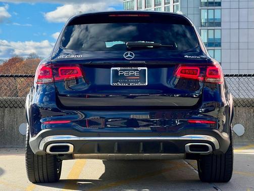 2021 Mercedes-Benz GLC 300 4MATIC
