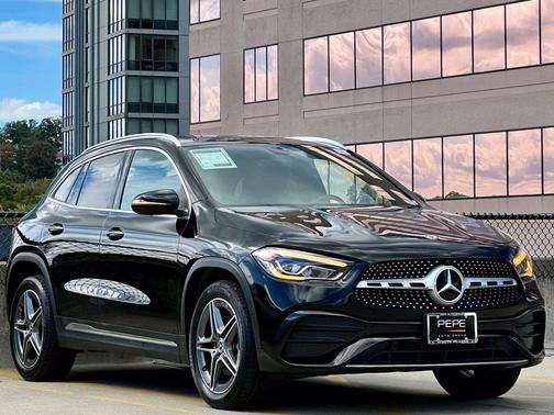 Night Black 2023 Mercedes-Benz GLA 250 4MATIC