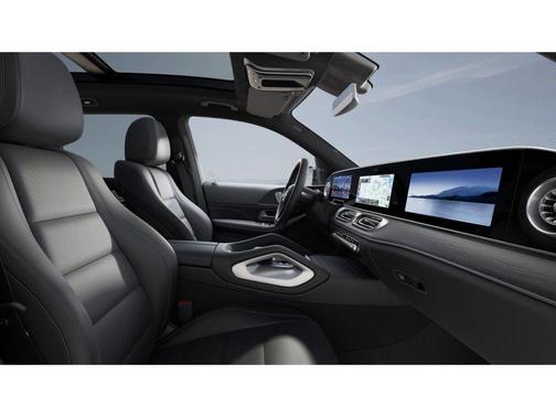 Black 2027 Mercedes-Benz GLS 450 4MATIC