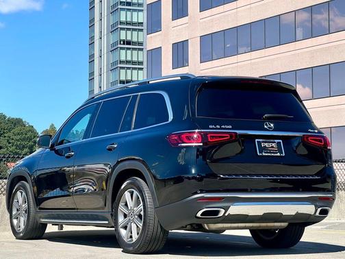 2023 Mercedes-Benz GLS 450 4MATIC