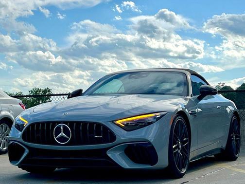 MANUFAKTUR Alpine Grey 2022 Mercedes-Benz AMG SL 63 Base