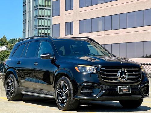 Obsidian Black Metallic 2024 Mercedes-Benz GLS 450 4MATIC