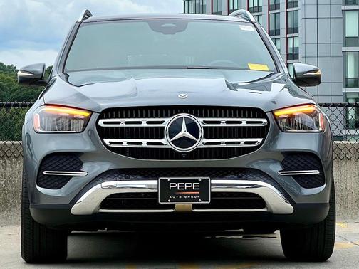 Selenite Gray Metallic 2026 Mercedes-Benz GLE 350 4MATIC