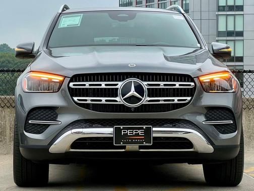 Selenite Grey Metallic 2026 Mercedes-Benz GLE 350 4MATIC