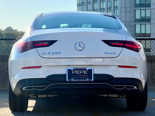 2025 Mercedes-Benz CLA 250 4MATIC