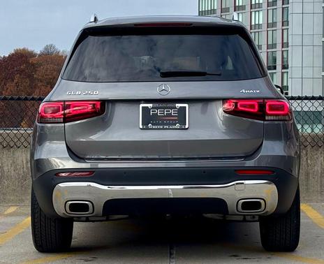2022 Mercedes-Benz GLB 250 4MATIC