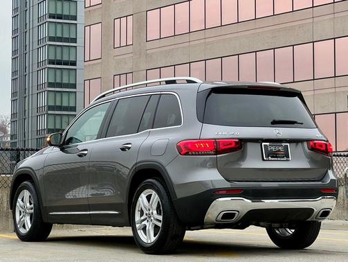 2022 Mercedes-Benz GLB 250 4MATIC