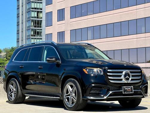 Obsidian Black Metallic 2024 Mercedes-Benz GLS 450 4MATIC