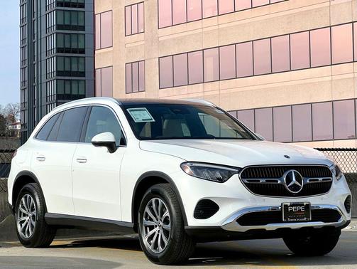 2025 Mercedes-Benz GLC 300 4MATIC