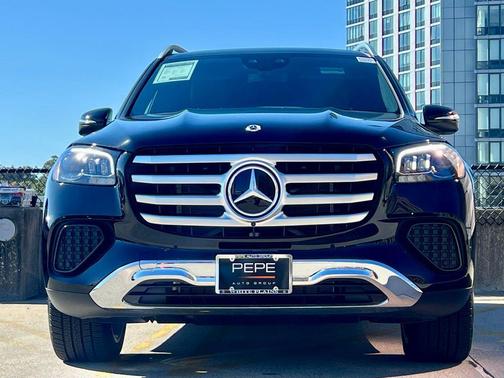 2025 Mercedes-Benz GLS 450 4MATIC