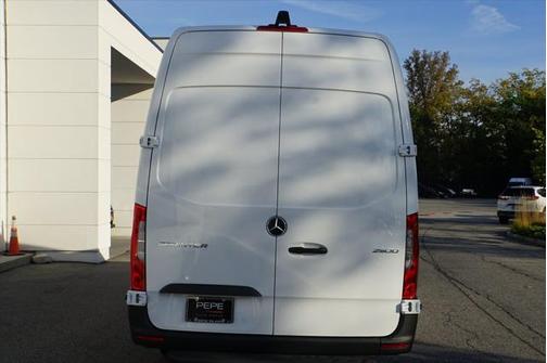 2025 Mercedes-Benz Sprinter 2500 Cargo 170 WB