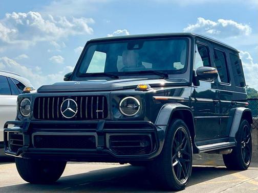 MANUFAKTUR Graphite Metallic 2023 Mercedes-Benz AMG G 63 4MATIC
