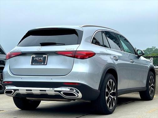 2025 Mercedes-Benz GLC 350e Base