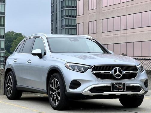 2025 Mercedes-Benz GLC 350e Base