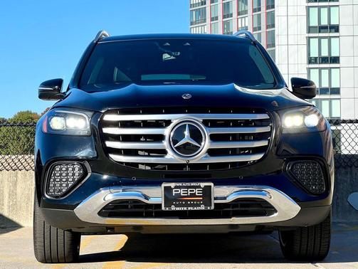 2025 Mercedes-Benz GLS 450 4MATIC
