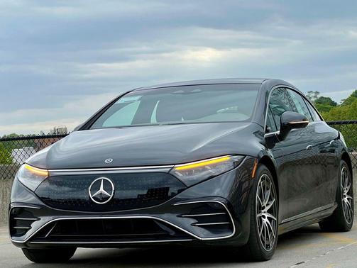 Graphite Grey Metallic 2023 Mercedes-Benz EQS 580 4MATIC