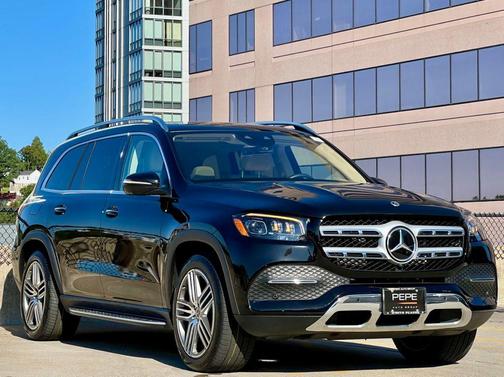 Obsidian Black Metallic 2023 Mercedes-Benz GLS 450 4MATIC