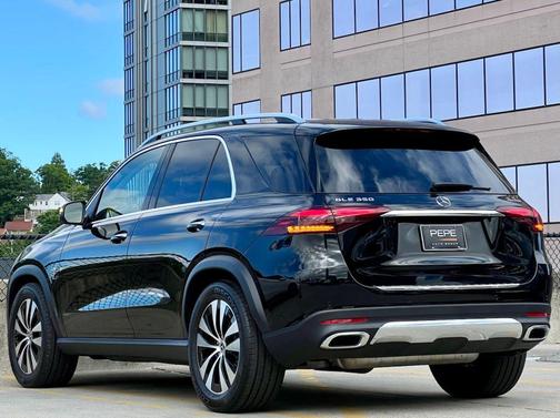 Black 2026 Mercedes-Benz GLE 350 4MATIC