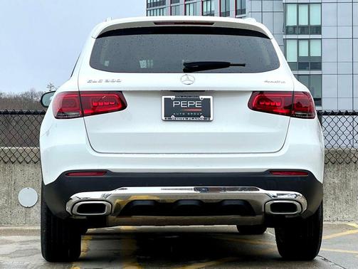 2022 Mercedes-Benz GLC 300 4MATIC