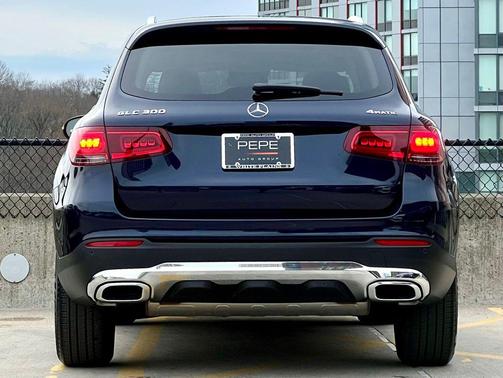 2022 Mercedes-Benz GLC 300 4MATIC