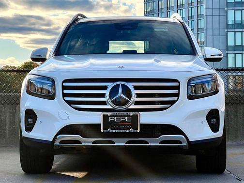2025 Mercedes-Benz GLB 250 4MATIC